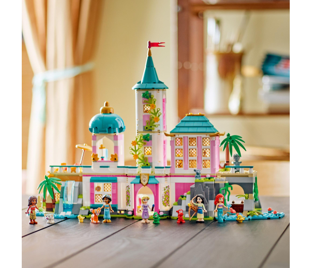 LEGO Disney 43267 Zamek księżniczek i królewskie zwierzaki - 1331636 - zdjęcie 4